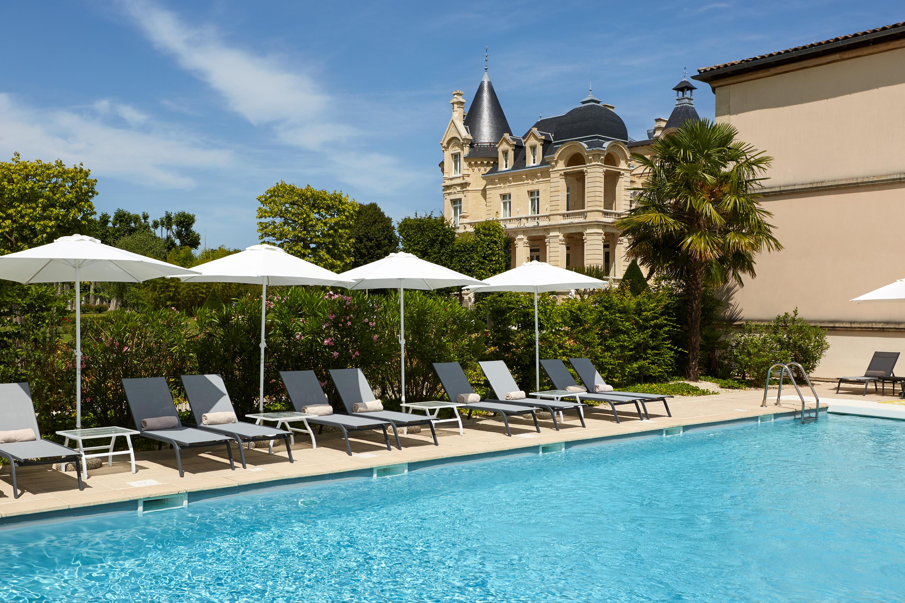 Chateau Hotel Grand Barrail Saint-Emilion Exterior photo